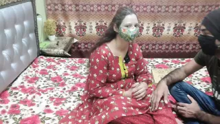 Indian Desi Aunty ny Pizza Manvaya magar Pizza Boy ny Aunty ko Doggystyle mai Choda Gand phar d Indian Desi Sex Hindi Audio Xxxx