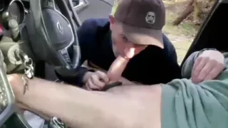 on a cruising spot and I find a guy with a super big cock