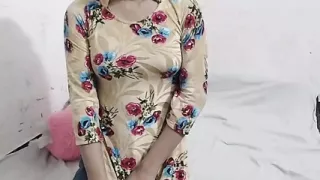 Teen age college girl ko paise dekar jabar dasti pela