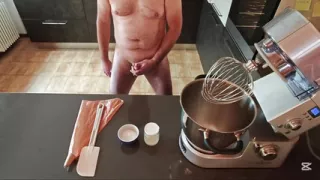Cicci77 masturbates Pedro to collect the last cumshot and then prepares a small batch of meringues for a dear fan of his