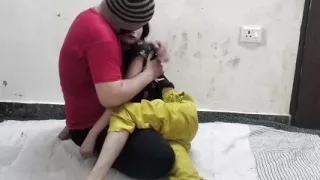 Bhabhi ko gandi video dikha boobs daba daba kar pela