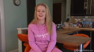 Laura Kaye talks about being a hairy girl - WeAreHairy