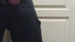 A guy jerks off in the toilet