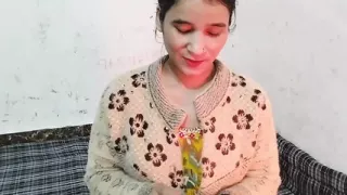 Cute school girl ko paise dekar hotel le jakar pel diya