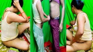 lndian Village Bhabhi Real Love Sex with 18yr Boy! Desi Sex