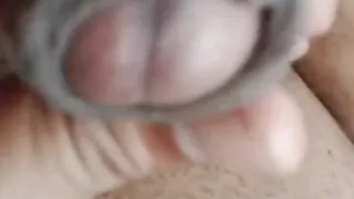 Look at the correct way of masturbation, look at how the college girl masturbated and shook her penis, it was fun, look