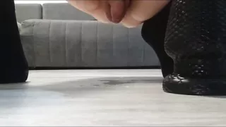 X-Men Buttplug Extralarge probing the depths of the hole