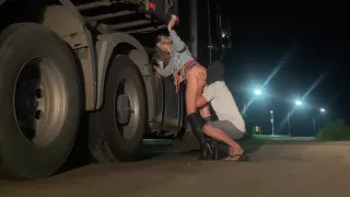 Rafa Moreno In Caminheiro Casado Colocou A Safada Pra Chupar Na Beira Da Estrada 5 Min