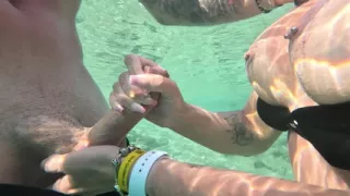 UNDERWATER fuck in the ocean