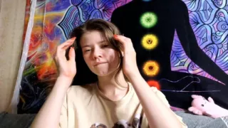 ✿This girl teases you with her cute face / so