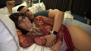 Big ass Indian girl is seduced by a sexy guest at the hotel