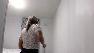 Von hinten lässt sich die blonde Milf knattern