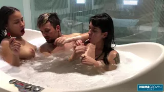 Scarlett And Sexy New Girl July Join Stephan In The Tub For A Sweet And Wet Play Session!