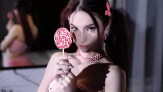 Liz Ocean VR Porn: Nice To Meet You - DarkRoomVR