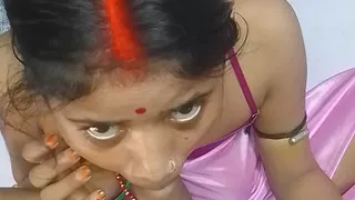 Indian bhabhi She sucked her husband's dick and fucked her pussy