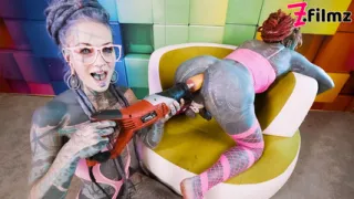 Anuskatzz uses a jackhammer toy on Lily Lu's ass