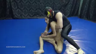 Alyssa Bounty vs. The Mexican, chess maledom