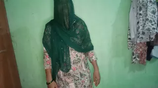 Gov. School Teacher Fuck his Student Mother