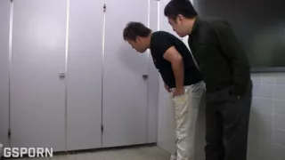 JAV Sex in the Shower Fucking a 18 Yo Japanese Teen in Threesome