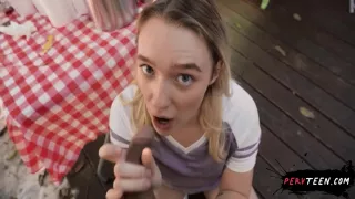 Juliette Mint And Johnny Love - At Public Pool With Booty Teen 18+! Pervteen 10 Min