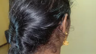 Green colour saree aunty hot romance viral video