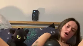 Watch this tattooed goth teen dildo's deep soft gasps turns to filthy moan