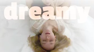 Dreamy Lesbians Let You Watch