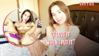 Ersties - Cute Babe Nicole Uses a Sex Toy To Masturbate With