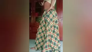 Indian girl hot dance