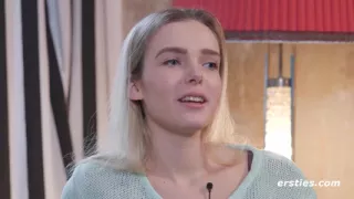 Ersties - Mallorcan by choice Sandy S shows her wet side