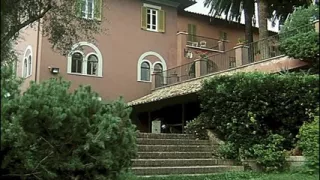 At Moana Pozzi's Club Pussy for Everyone