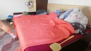 Amateur MILF doing yoga naked, hairy pussy, big ass and big tits. Amateur massage with vibrator, naked brunette.