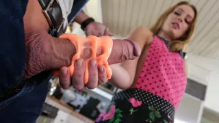 A Goo Fucking With Justin Hunt, Daisy Stone - Brazzers