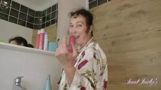 Esmerelda Morning Bathroom Dildo Play