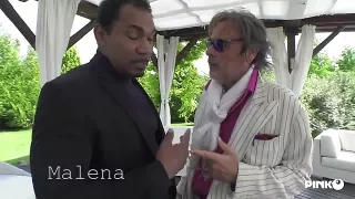 Auf der Terrasse reitet sie seinen BBC