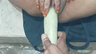 Desi indian sexy bhabhi doing masterbation in bathroom