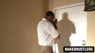 The Naked Hustlers Quick Thinking Quinn