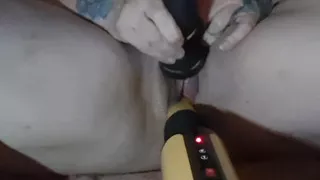 Who can help Squirting Skittlez reach pure organic orgasms?