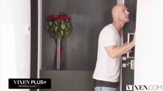 Vixen Bffs Nia and Honey Share Everything