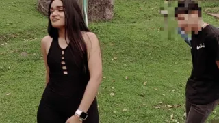 The landlady of the house eats the gardener's dick