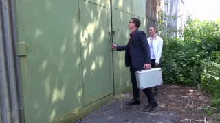 Sexy Outdoor Fuck with Hot Girls and Giant Dicks