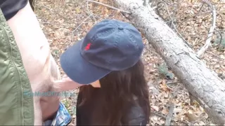18 Old Year Brunette Gives a Blowjob and Swallows Cum in Park