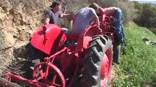 Black MILF with huge jugs runs into a horny group of guys and gets hardcorte gang bang