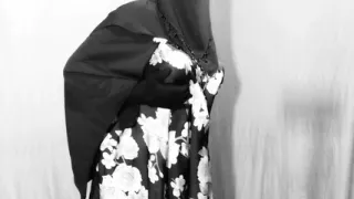 Muslim Hijabi Beautiful Housewife Fucking with Neighbor - With Clear Bangla Audio