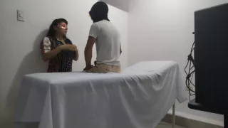 Spa service with blowjob included! The Colombian decides to give a blowjob with lots of saliva to her special client.