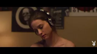 Playboy Au Naturel - PlayboyTV