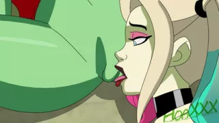 DC Harley and Ivy Mistletoe