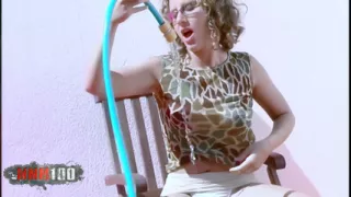 Anna Pretty Teen Anna Dancing and Stripping