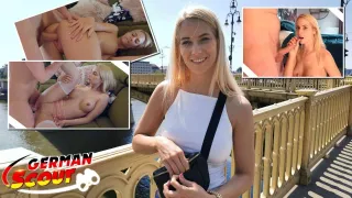 Blondes vollbusiges Girl aus Deutschland  lässt sich in Strapsen poppen