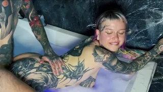 We Decide To Relax In Jacuzzi With Some Wine And Good Fuck - Uralexis - Verified Amateurs